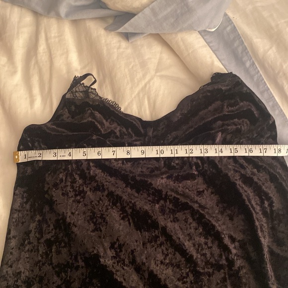 Apt 9- Crushed Stretch Velvet and Lace Sleeveless Mini Dress, Black, Size XXL - Picture 8 of 12